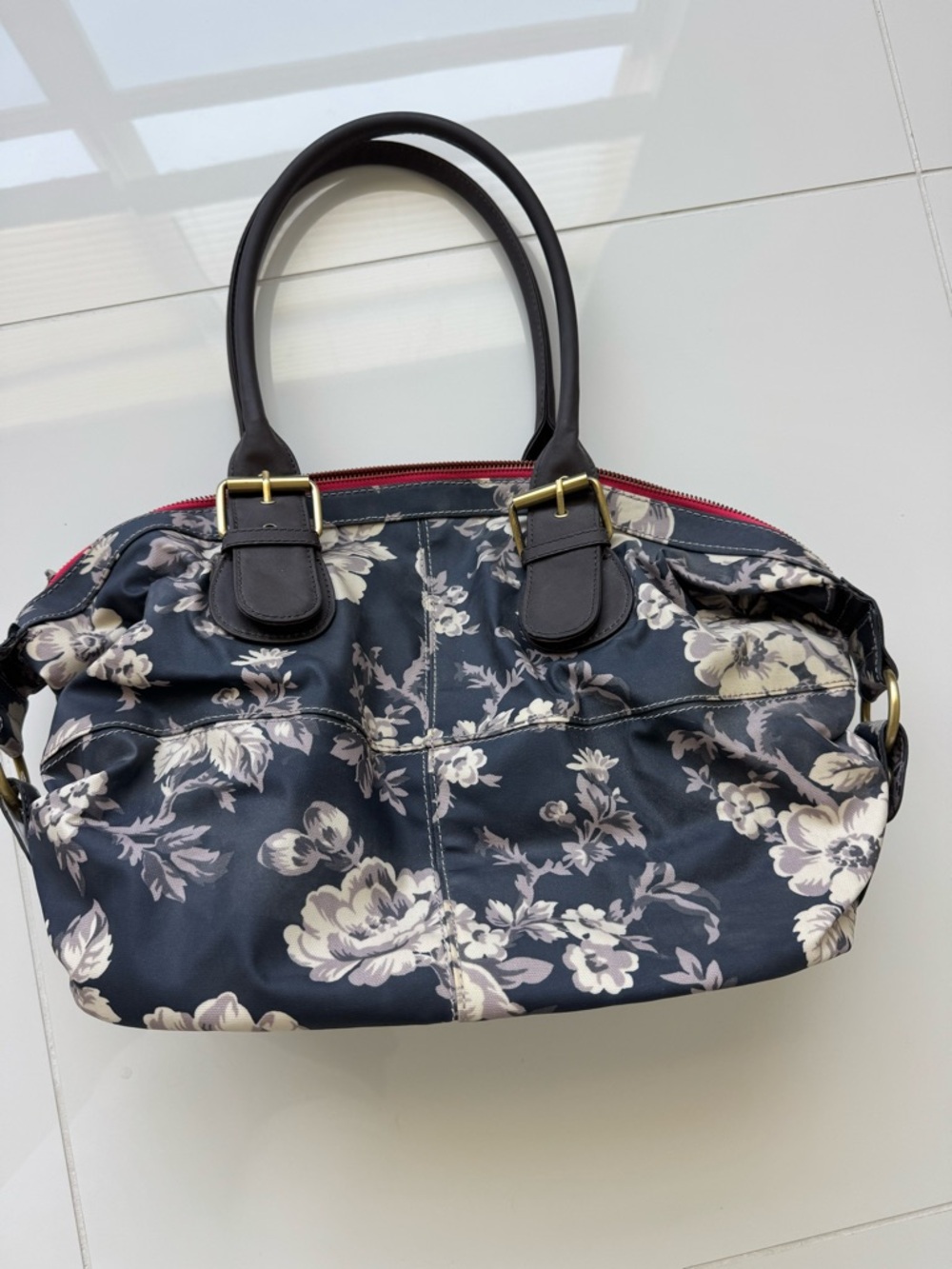 Boden Waxed Cotton Floral Tote Handbag in Navy and Cream